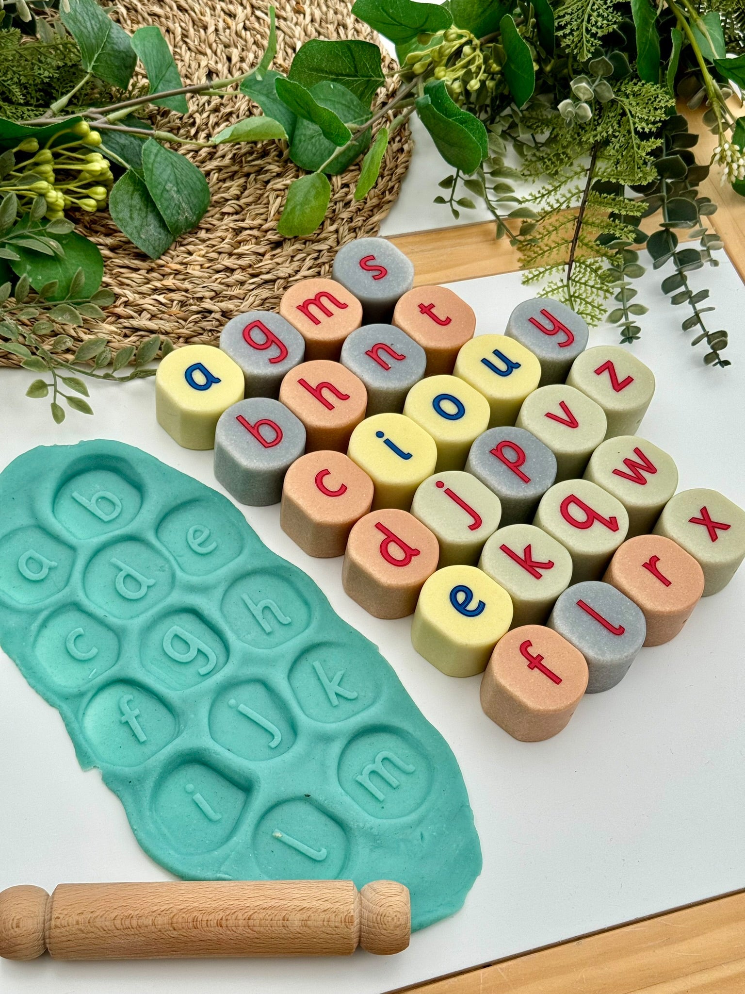 Yellow Door - Yellow Door - Lowercase Alphabet Stamping Stones - Playlaan