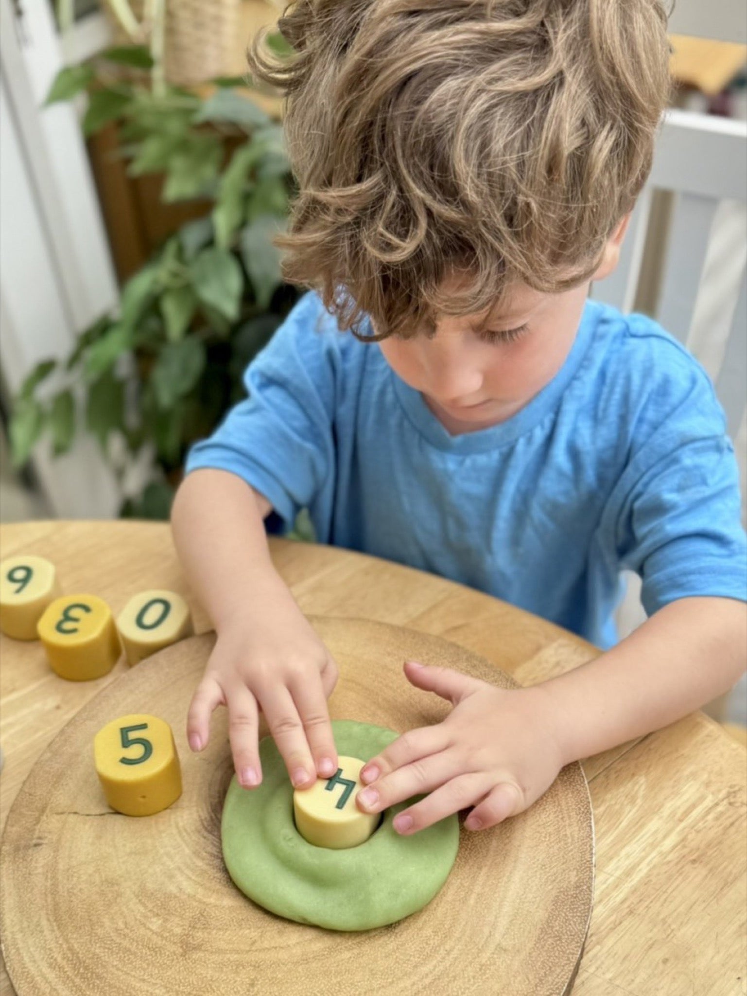 Yellow Door - Yellow Door - Number Stamping Stones - Playlaan