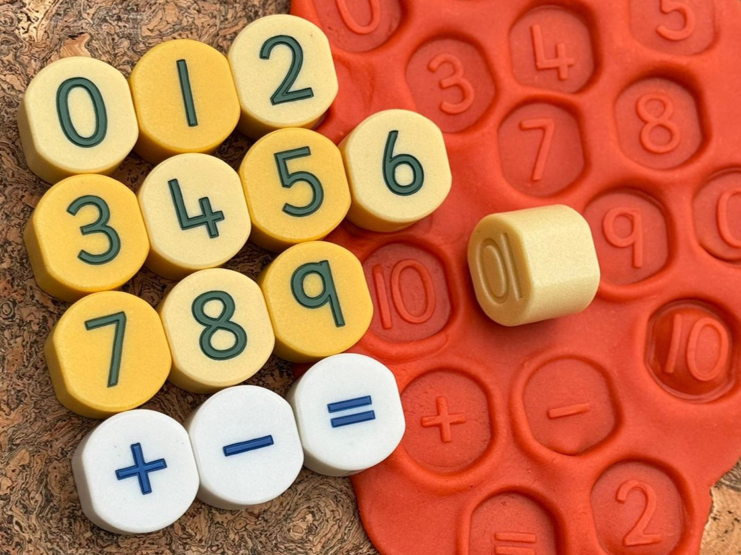 Yellow Door - Yellow Door - Number Stamping Stones - Playlaan