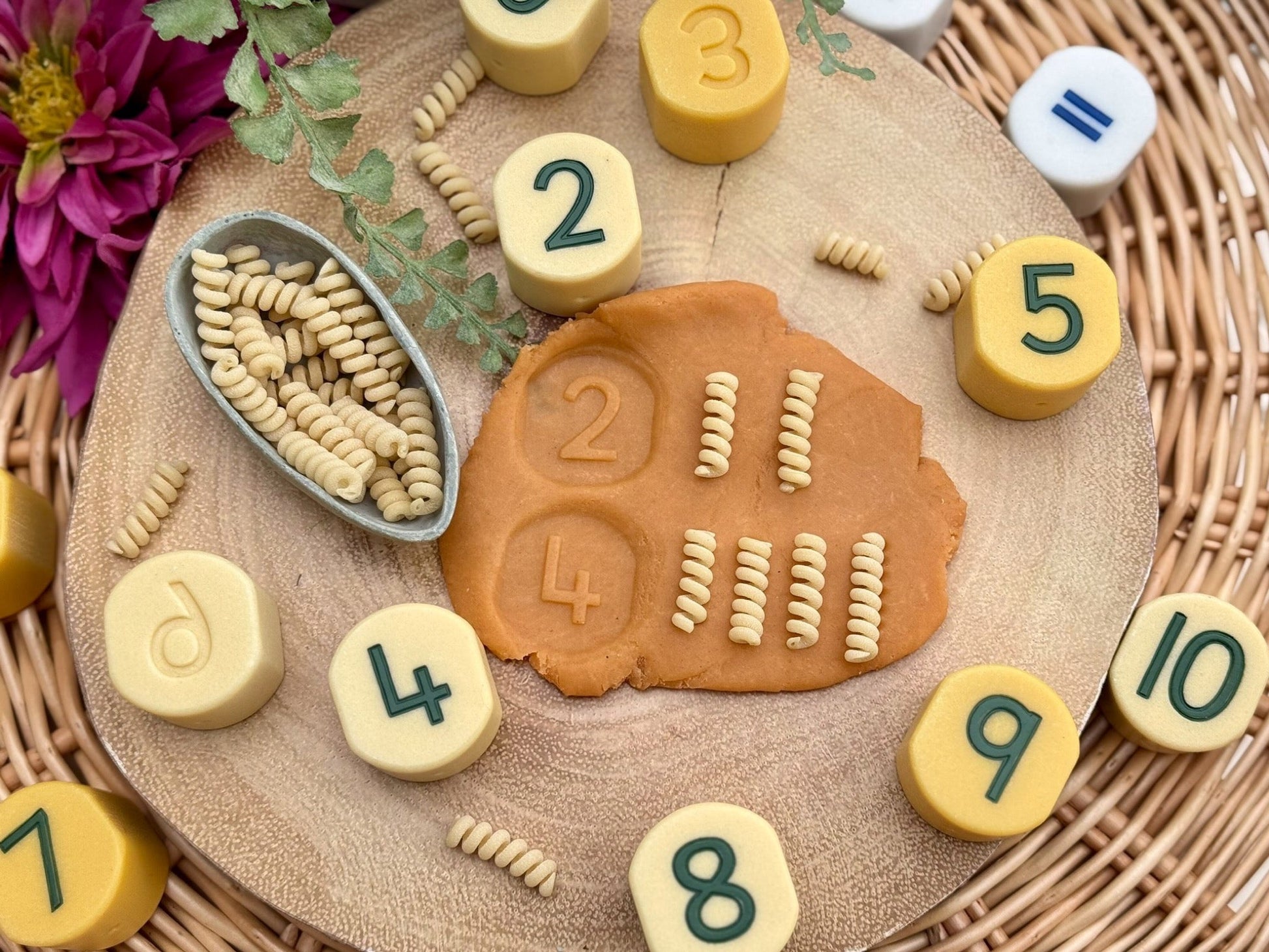 Yellow Door - Yellow Door - Number Stamping Stones - Playlaan