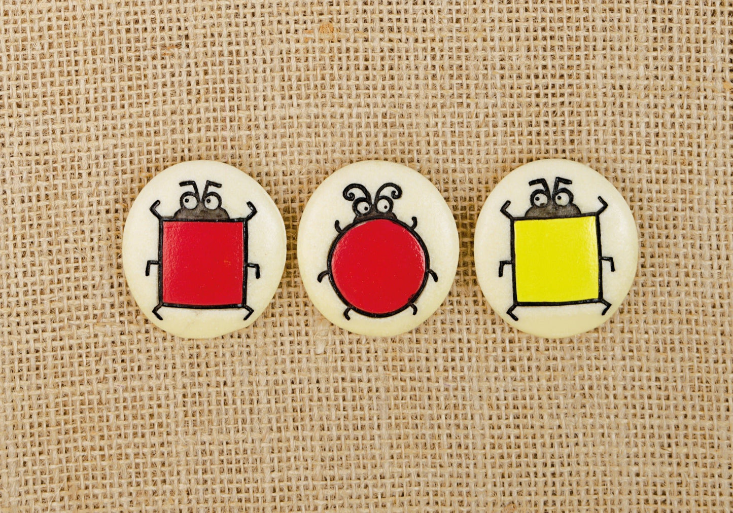 Yellow Door - Yellow door - Sensorische sorteerstenen - Playlaan