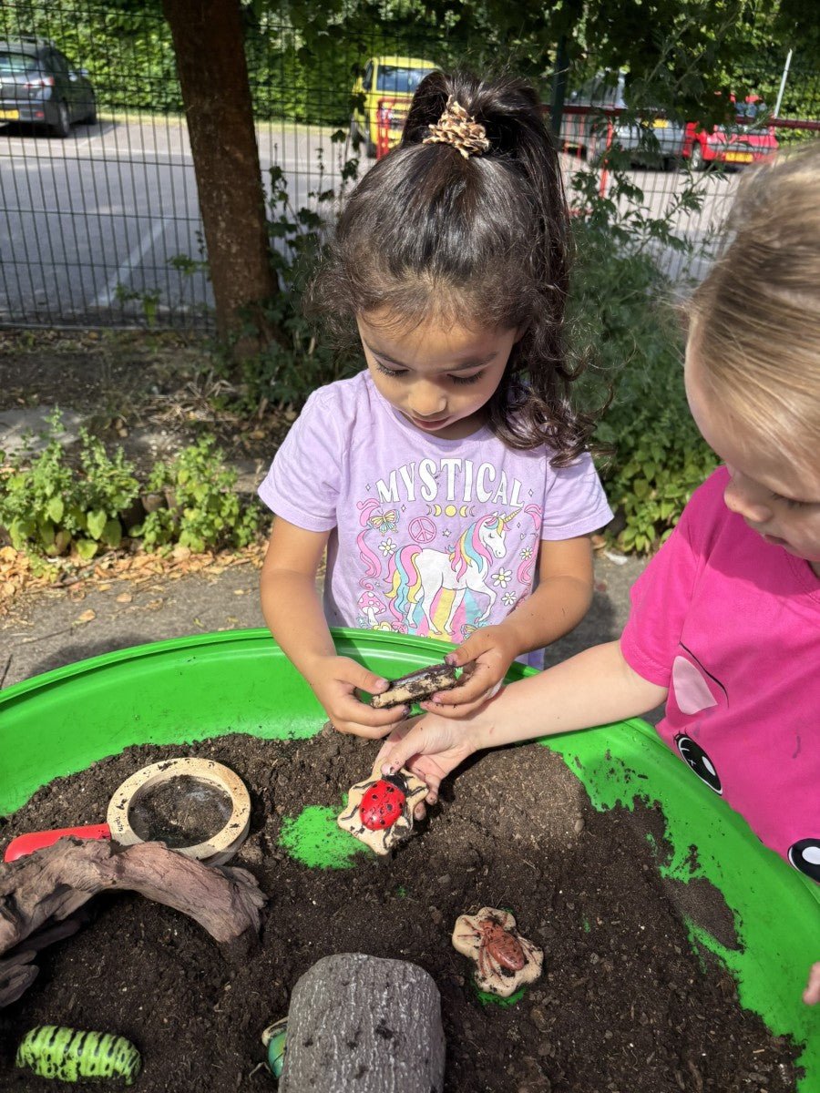 Yellow Door - Yellow Door - Sensorische speelstenen - Insecten - Playlaan