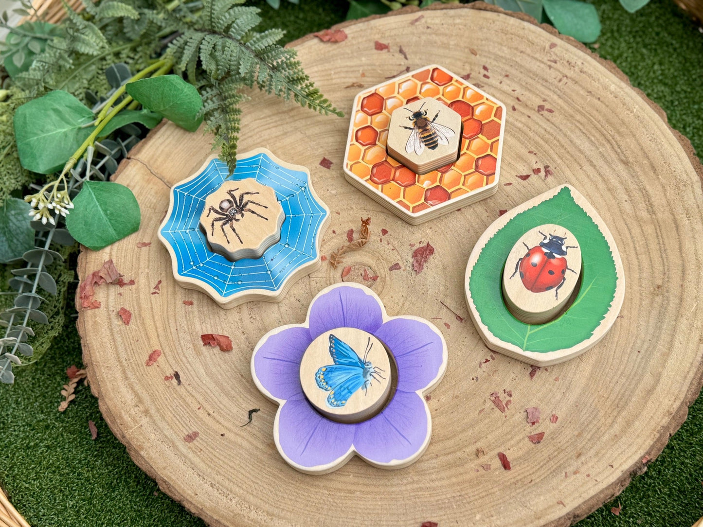 Yellow Door - Yellow Door - Voel - en zoekspel - Tuin insecten - Playlaan