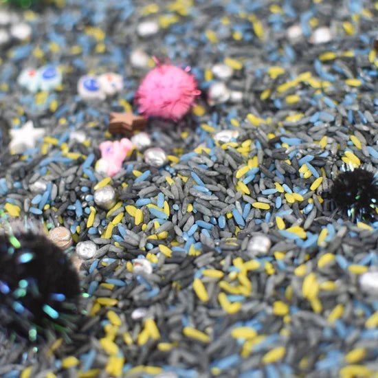 Your Little Family - Your Little Family - Speelrijst Ruimte mix - Playlaan