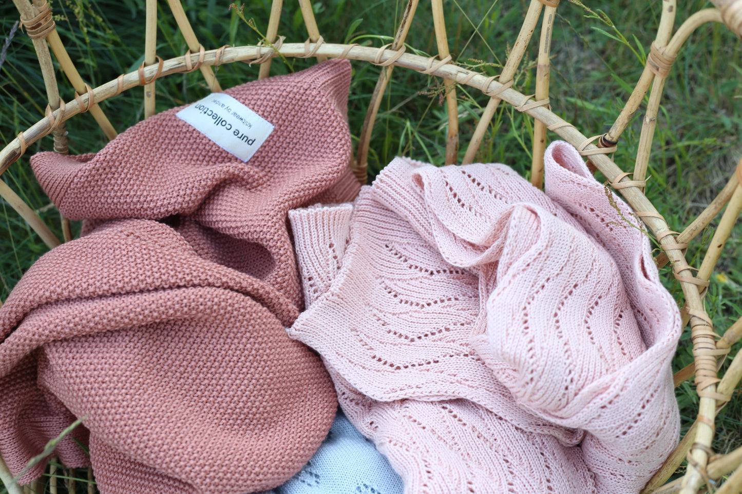Ander - 100% Merino Wool Blanket Abaco - Knitted pattern Grey - Playlaan