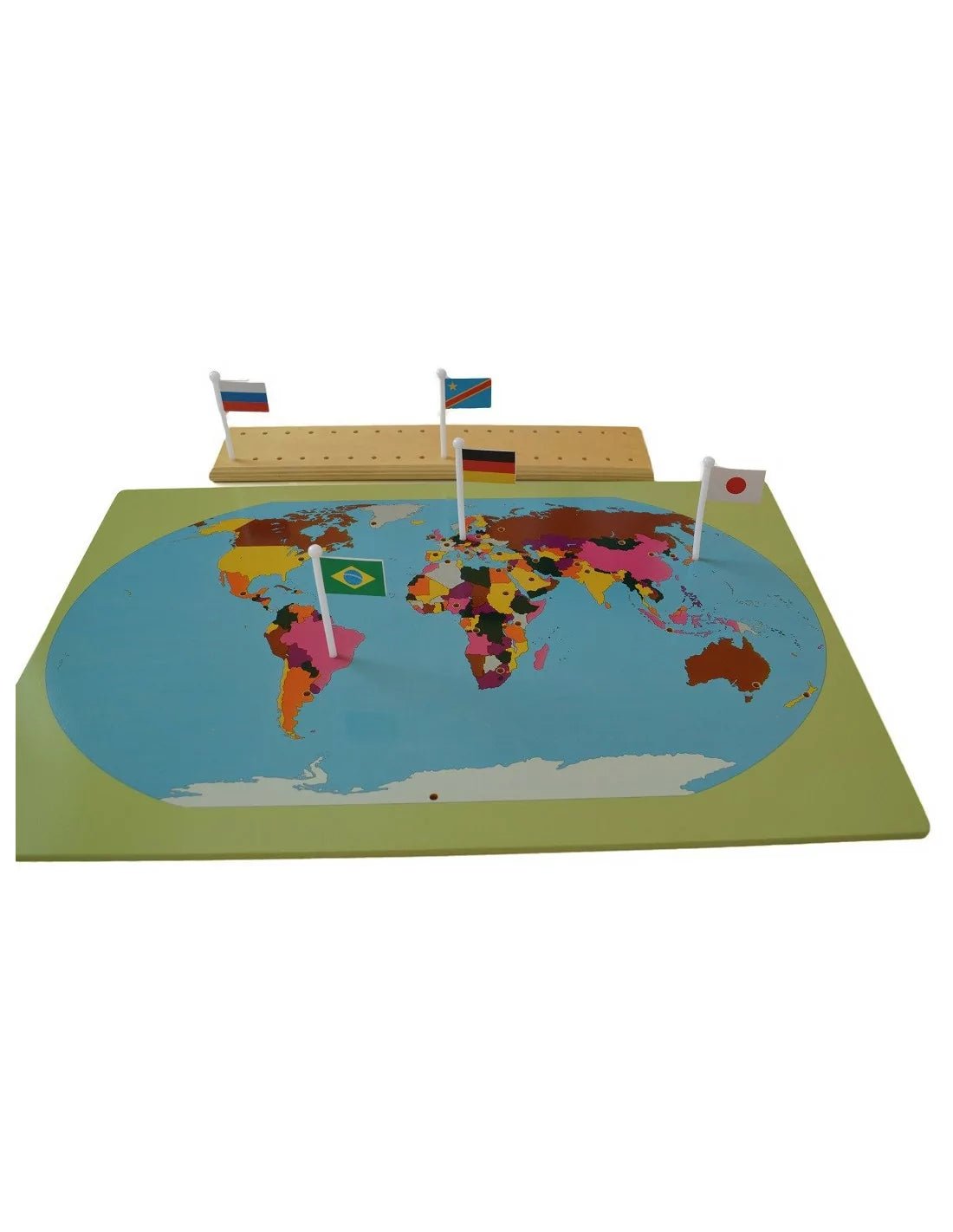 Moyo Montessori - Wereldkaart met Vlaggen - Playlaan