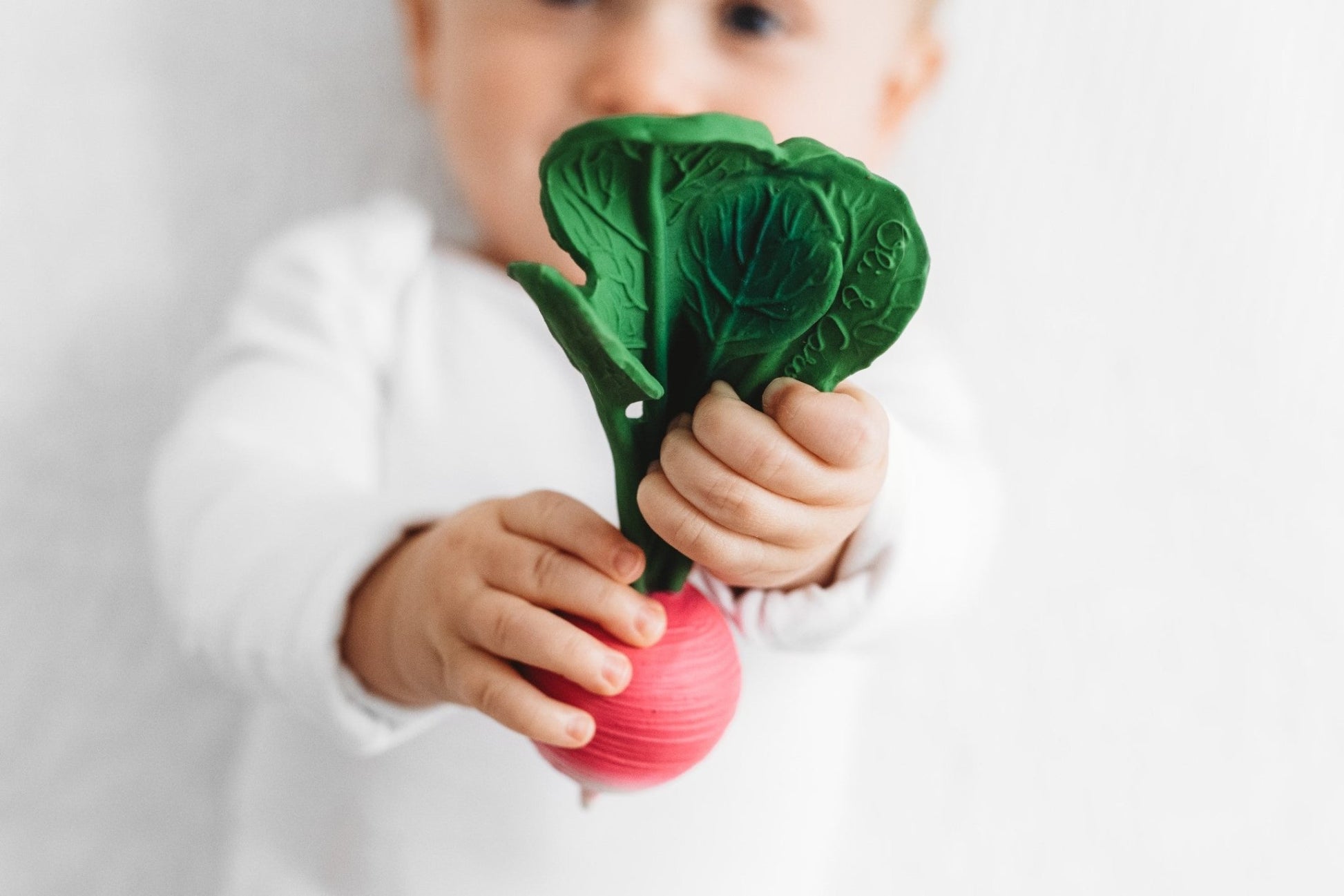 Oli&Carol - Ramona The Radish - Playlaan