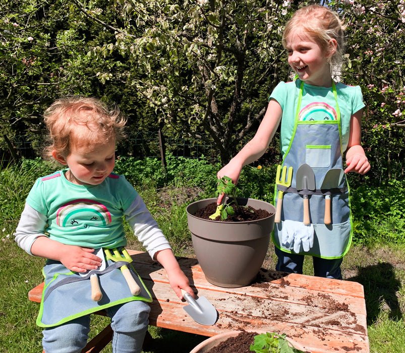 Small Foot - Gardening Apron with Garden Tools - Playlaan