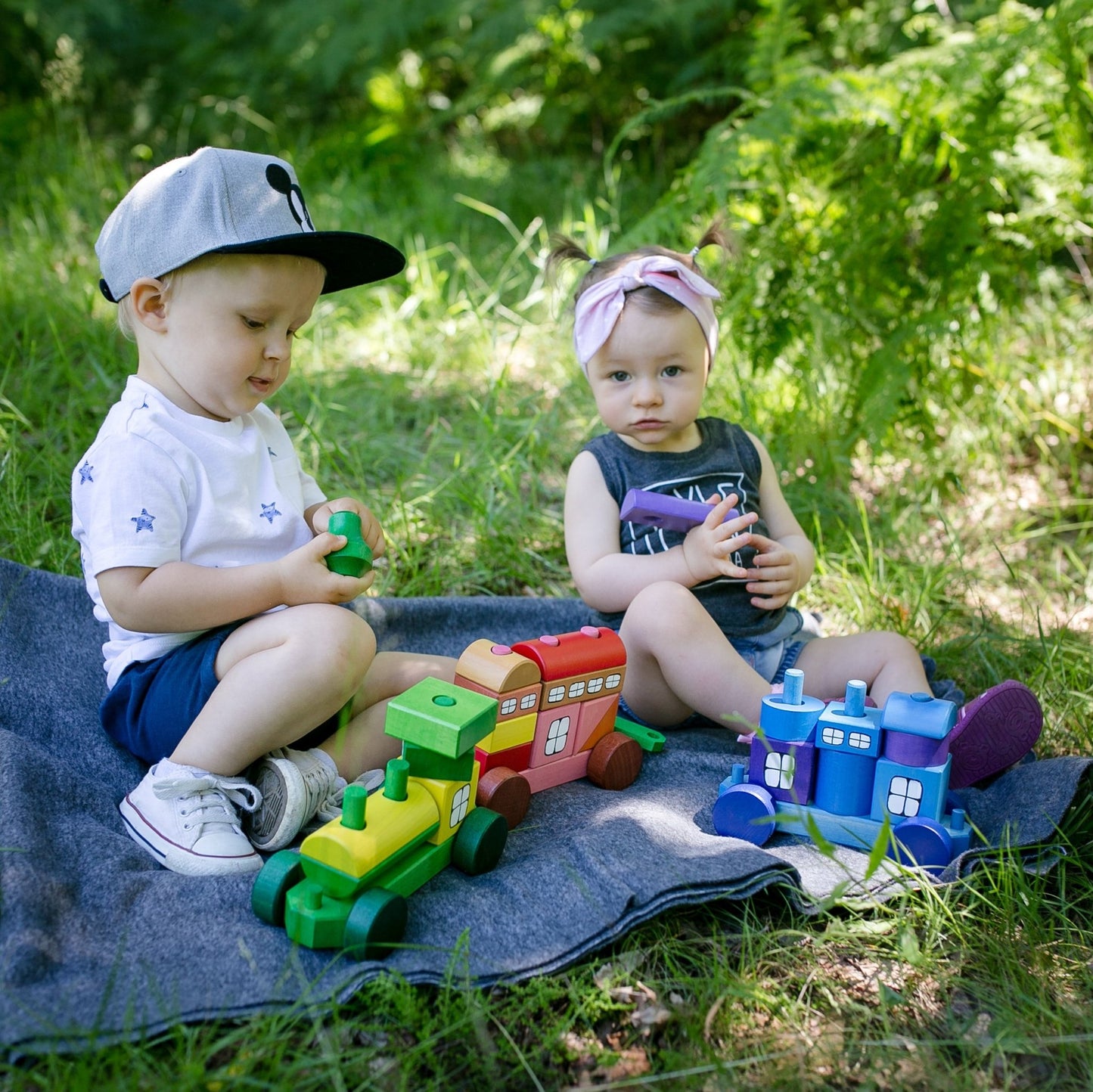 Tarnawa Toys - Trein groot kleurrijk - Playlaan