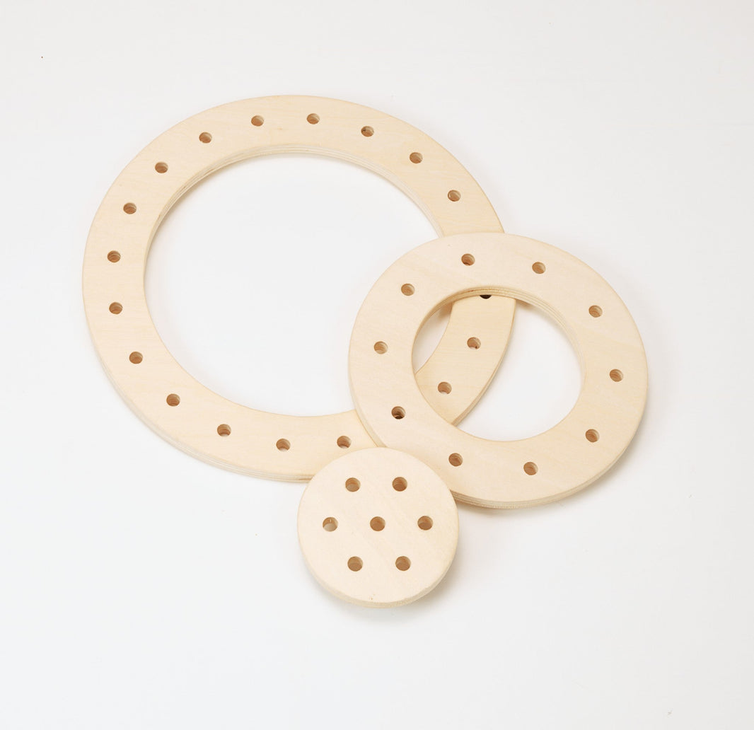 Yellow Door - Natural Threading Frames - Playlaan